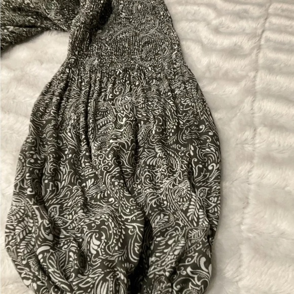 Cable & Gauge Women’s Crinkle Olive Green/White Boho Peasant Top Size L - Picture 5 of 8